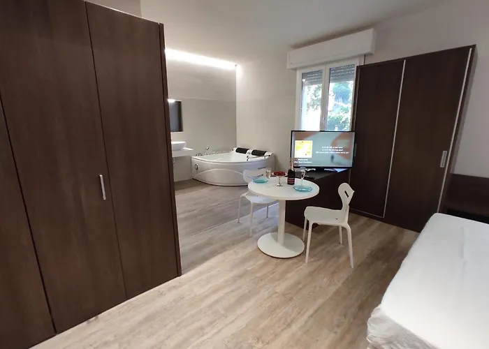 شقة فندقية Alba 4*