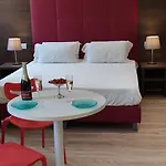 Alba 4*