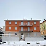 Alba Aparthotel 4*