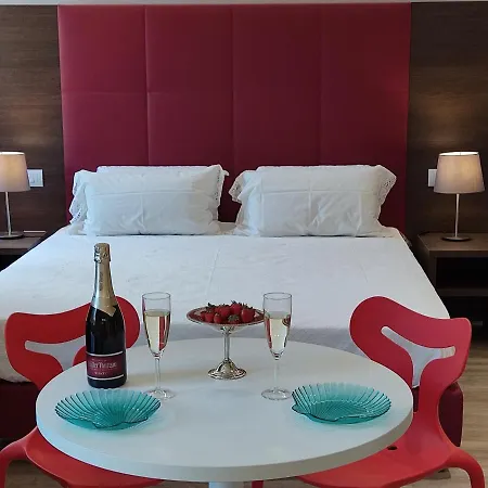 Aparthotel Alba *