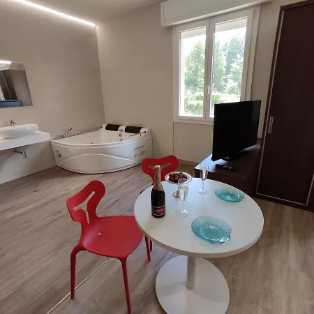 Aparthotel Alba *